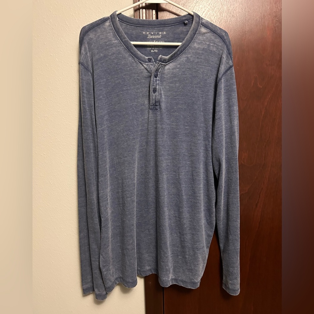 Mens long sleeve shirt
